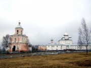 Хутынь. Варлаамо-Хутынский Спасо-Преображенский женский монастырь