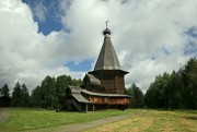 Малые Карелы. Музей деревянного зодчества. Церковь Георгия Победоносца из с. Горка Верхнетоемского р-на