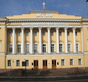 Санкт-Петербург.