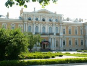 Санкт-Петербург.