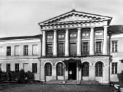 Санкт-Петербург.
